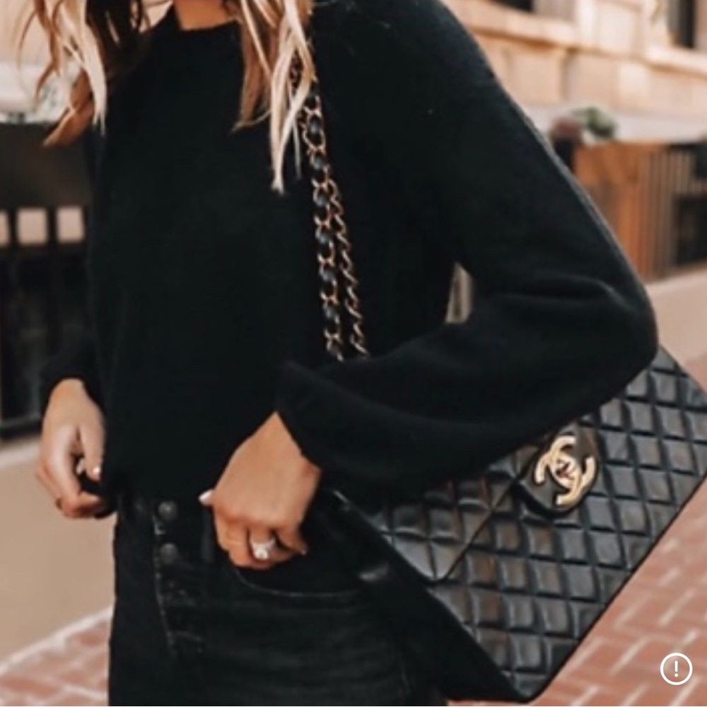 CHANEL Maxi Jumbo 34 Quilted Matelasse XL Lambskin vintage Crossbody flap Bag CC - Picture 14 of 15